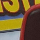 Julio Patiño posó felizote con el parlante que se ganó en la Despegadita Mundialista.