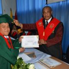 Diego Galván apreció tanto a su decano. Para él fue un honor recibir su título de ingeniero en Administración de Empresas de manos de él.