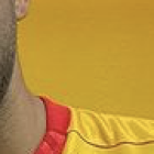 Daniel Fernández y Sergio Kun Agüero antes que le argentino le pida que se haga un nuevo look.