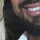 Una denuncia de violencia de género contra la modelo despierta al mismo tiempo la sororidad y el machismo en las redes sociales.