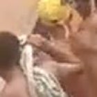 En la grabación se observa cómo los internos ‘atacan’ en grupo a uno de sus compañeros.