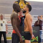 Authentic Mina y Milan Prat durante la ceremonia de pesaje que se realizó en Alemania.