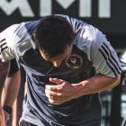 Con el tradicional túnel, así recibieron a Lionel Messi en el Inter de Miami de Estados Unidos.