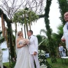 Daniel Noboa y Lavinia Valbonesi en su matrimonio