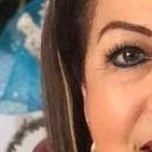 Efraín Ruales y su mamá durante una sesión de fotos.