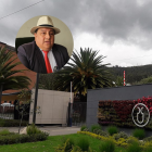 El abogado Juan Campoverde (círculo) denunció lo sucedido.