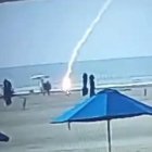 La mujer sufrió de un paro cardíaco por fulguración, término usado para describir a las descargas naturales.