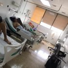 Galenos de la casa de salud estiman que el 80 % del centro está sin el servicio de acondicionador de aire