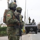 El país se encuentra militarizado. La ciudadanía siente zozobra luego de los atentados ocurridos.