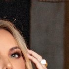 Erika Monserrate Vélez Zambrano es una actriz y presentadora de televisión ecuatoriana, de 41 años.