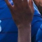 Facundo Castelli celebra su golazo junto a Marcelo Meli y Solís.