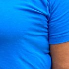 Ana Martínez junto al mini jardín que comercializó en la Plaza San Francisco.