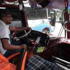 Galo Pilicita trabaja en la cooperativa Carlos Brito de Machachi y cuenta la situación que enfrentan a diario.