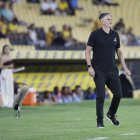 Diego López se dedicó a jugar con la alineaciones que al final la jugó en contra.