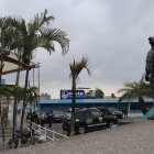 Militares en las inmediaciones del Municipio de Durán por atentados.