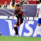 James Rodríguez es el encargado de manejar el ataque de Colombia.