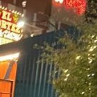 Los Guamán, david de ecuador y paola de México, viven la otra cara de la copa américa. desempolvaron las camisetas de sus selecciones.