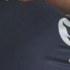 Pintado se dejó ver descansando en su habitación de la Villa Olímpica recostado en su cama, junto a la medalla del otro lado de la almohada.