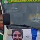 La caravana que encabezó la luchadora libre olímpica tuvo resguardo de seguridad en carro y a pie para precautelarla de algún desmán.