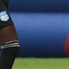 Gilmar Napa fue consolado por Alexander Domínguez al término del primer tiempo.