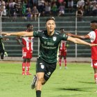 Miguel Parrales y un doblete para Orense SC ante Técnico Universitario.