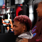 Michael Morales junto a su madre, Katty Hurtado.