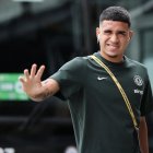 Kendry Páez compartió con Chelsea durante el Mundial de Clubes 2025.