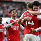 El Arsenal inglés llega con campaña perfecta en la Champions League.