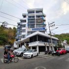 Edificio de la Dirección Provincial del Consejo de la Judicatura y Corte Provincial de Justicia, sede de procesos legales y audiencias en Esmeraldas.