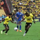 El primer Clásico del Astillero de 2026 se juega en el estadio Monumental.