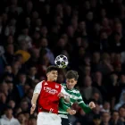 Piero Hincapié defensa del Arsenal de Inglaterra.