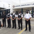 La institución de Tránsito distinguió a los uniformados mediante una ceremonia en sus patios.