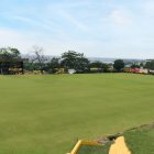 Los jugadores fueron divididos en tres grupos para empezar los entrenamientos.