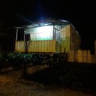 En el interior de esta casa se desarrolló el alterado de la pareja.