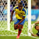 Enner Valencia fue autor de los dos goles con los que Ecuador derrotó (2-1) a Honduras, en el Mundial de Brasil 2014.