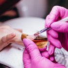 Los quehaceres en el hogar y el teletrabajo cambiaron la forma de cuidar y llevar las uñas.