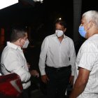 Foto llena de nostalgia, la década del 90 presente:  David Bravo, José Cevallos
y Jimmy Montanero.