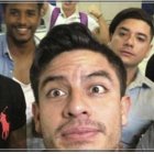 Un selfie que Salcedo se tomó recientemente con algunos chicos de la farándula guayaquileña.