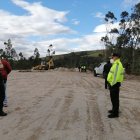 Maquinaria municipal se encuentra realizando los trabajos en Otavalo.