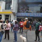 Afectados por ‘perricidio’ denunciaron el hecho en la Fiscalía de Ambato.