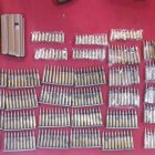 Parte de lo decomisado durante el operativo.