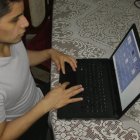 Las clases virtuales empiezan a las 07:00 y finalizan en la noche. El alumno Alfredo Rendón se conecta en la jornada matutina.