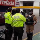 Policías del Distrito Cayambe y Pedro Moncayo acudieron al lugar para las investigaciones.