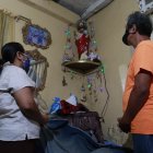 Familiares de Leopoldo Quimí claman a diario para que el cuerpo de su familiar aparezca.