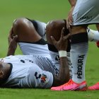 Renato Ibarra sufrió una lesión en la rodilla derecha, en su debut con el Atlas mexicano.