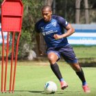 Antonio Valencia está en la mira de Sao Paulo y Flamengo.