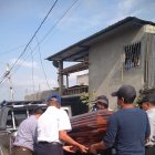 El cuerpo de Elvira fue sepultado ayer, en el cementerio de Pascuales, parroquia urbana de Guayaquil.