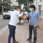 Tanto jóvenes como adultos usan el amplio y creativo vocabulario del guayaco.