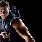  La exmujer del actor señala que Renner tiene un historial de abusos verbales y emocionales. 