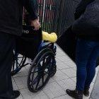  Después de cinco meses, por orden judicial, el IESS entregó el fármaco para tratar la distrofia muscular que el niño padece. 